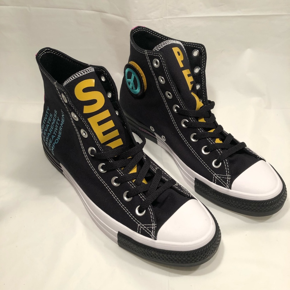 NEW Converse Hi Top Sneakers “Seek Peace” Size 9
